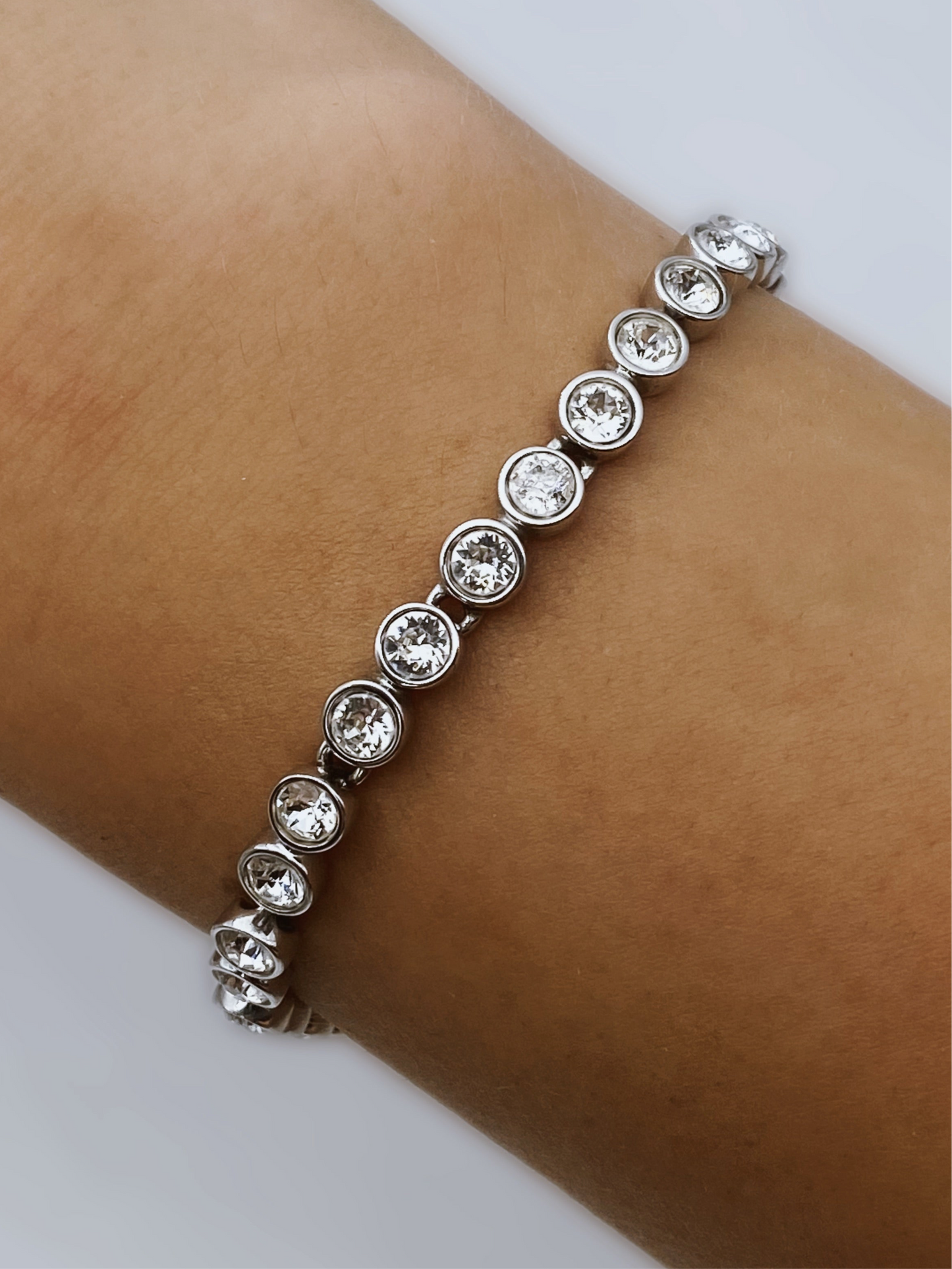 “Swarovski” apyrankė