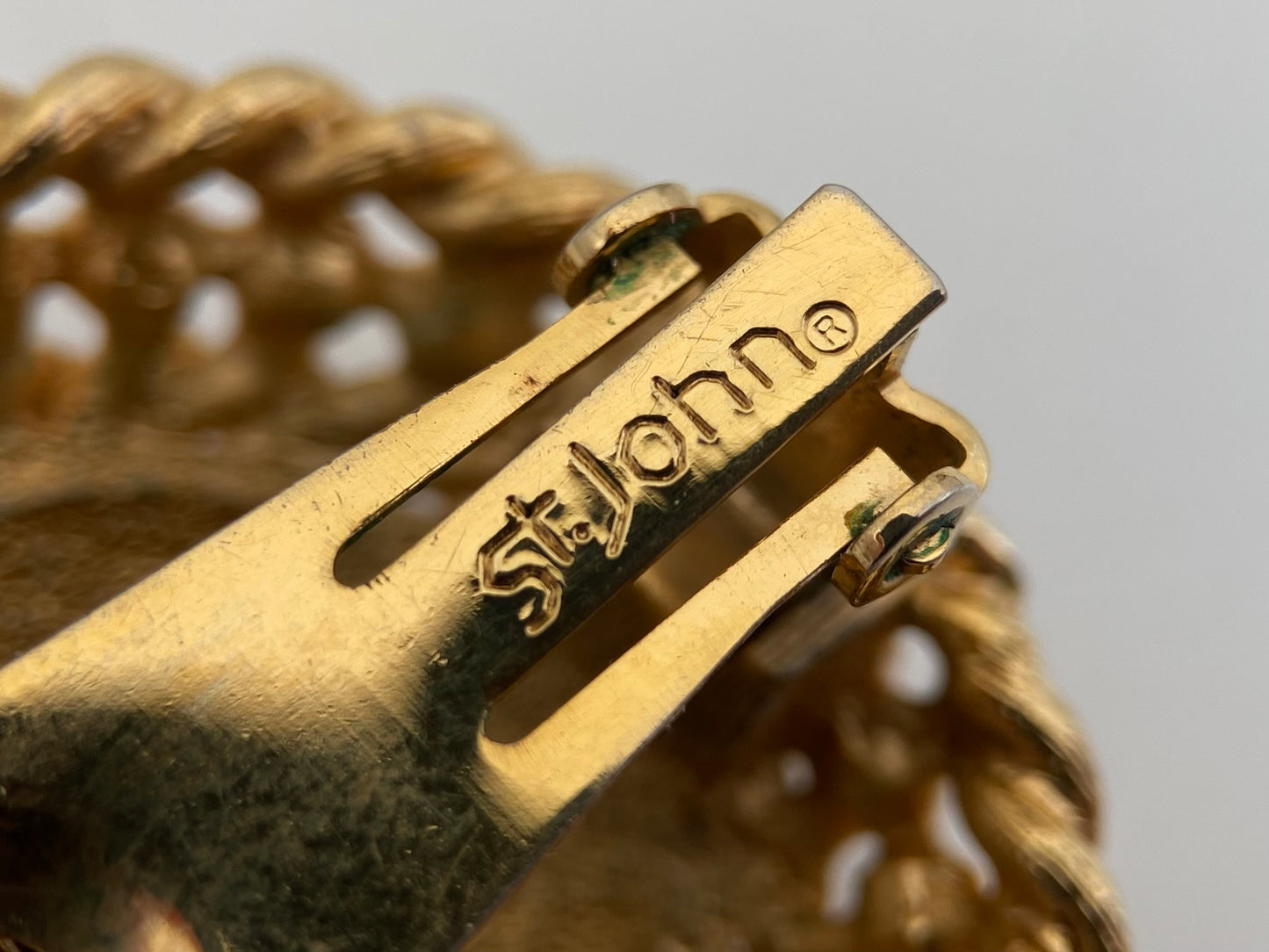 “St. John” auskarai klipsai