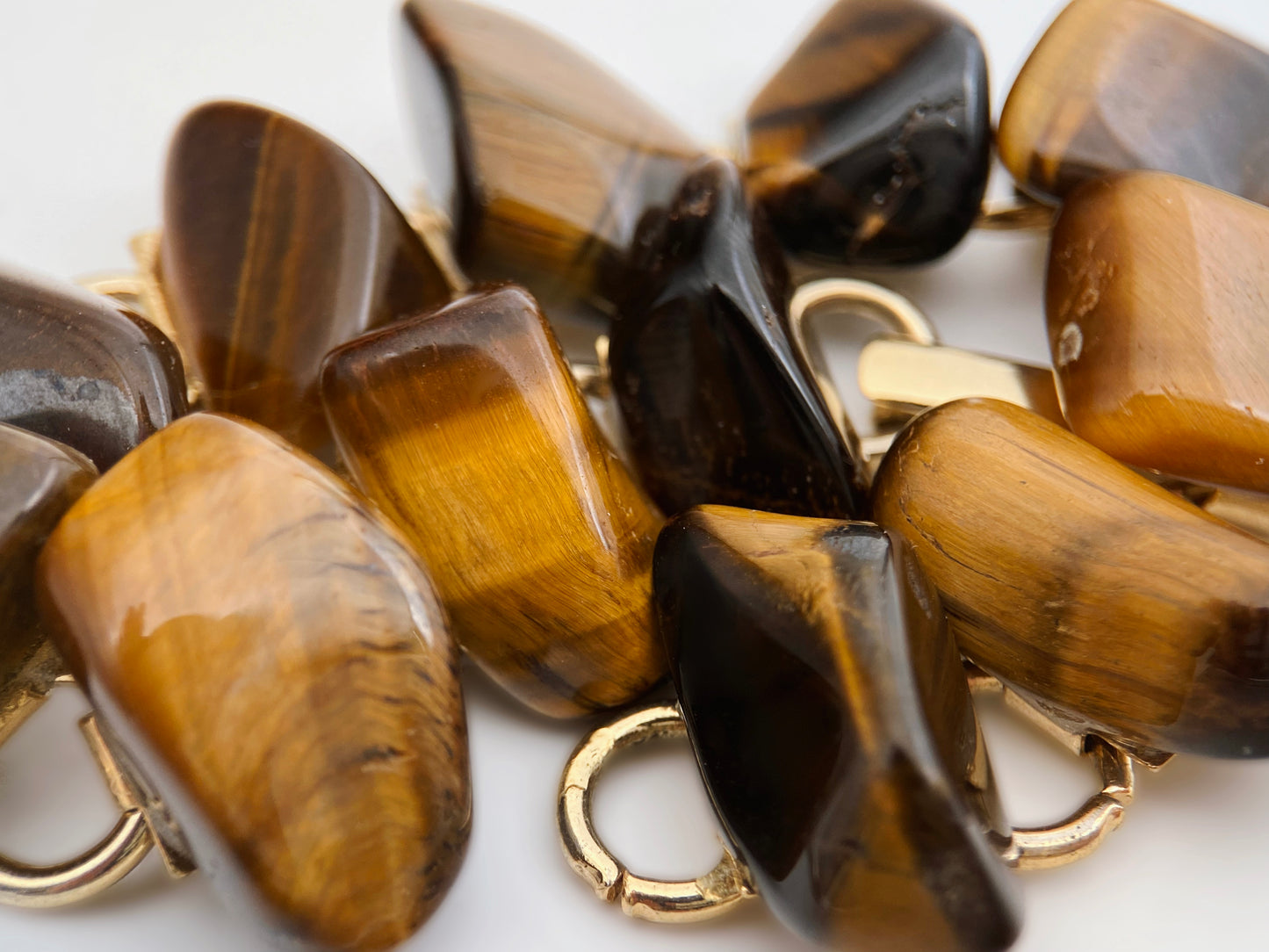 Tigro akmens apyrankė