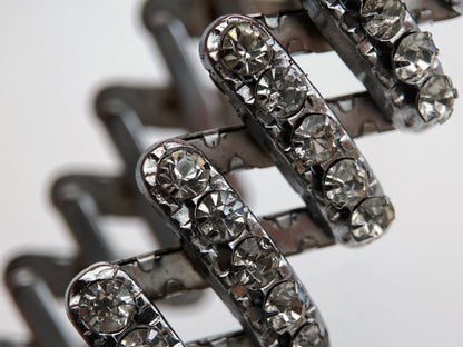 Vintažinė apyrankė su kristalais