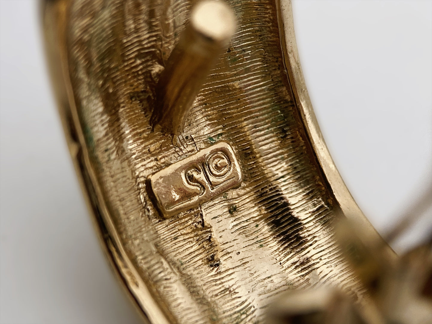 “SL” auskarai klipsai