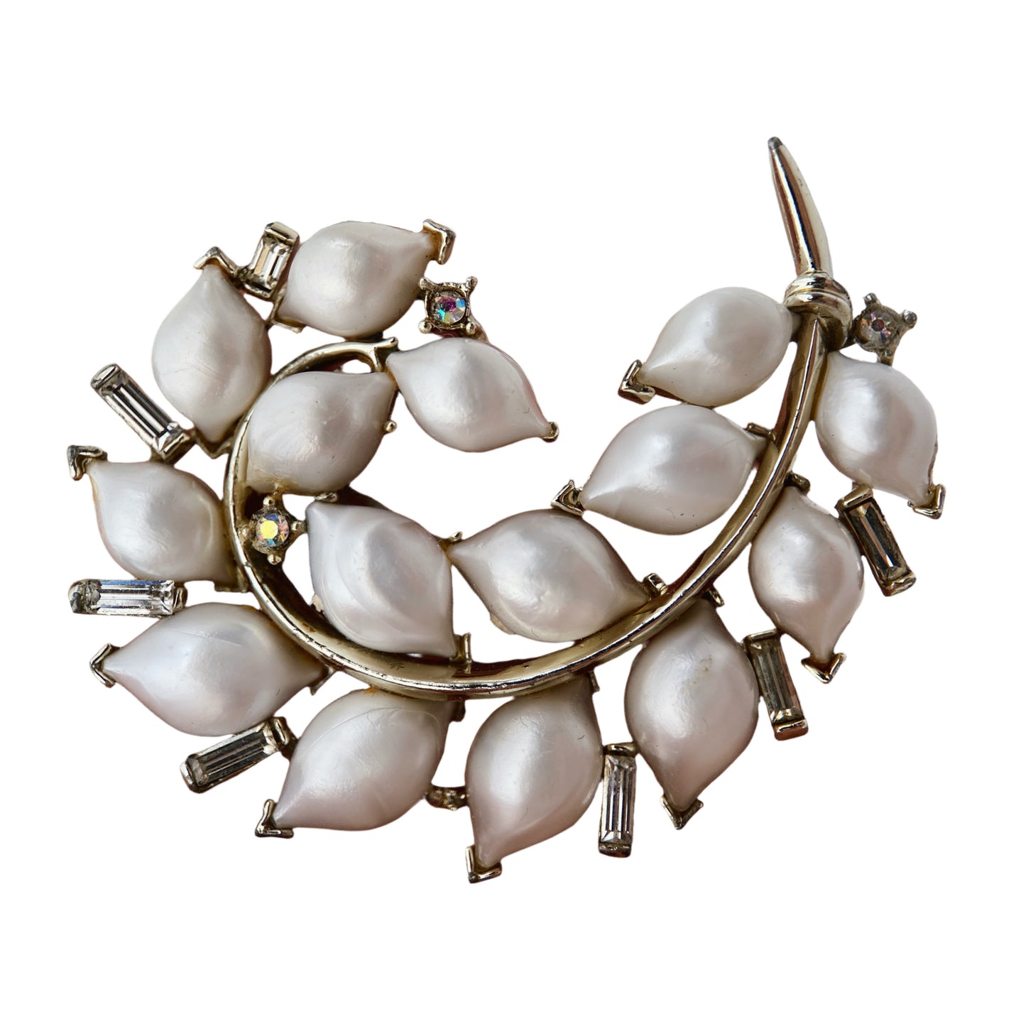 “Lisner” brooch