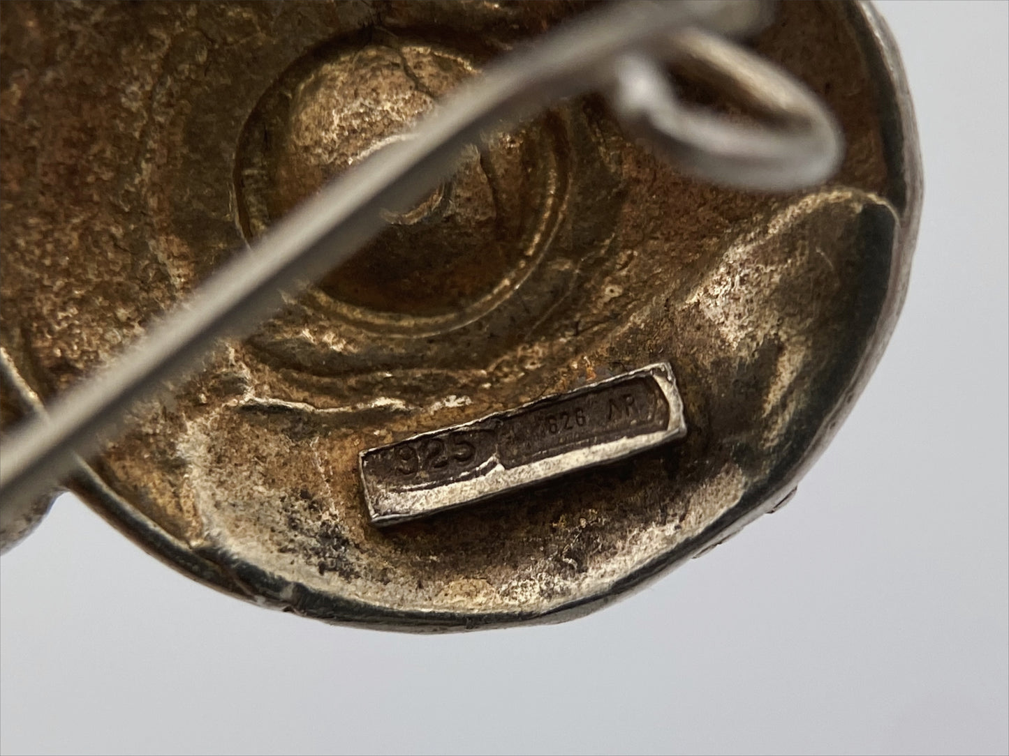 Sidabro auskarai su karneolio akmenukais