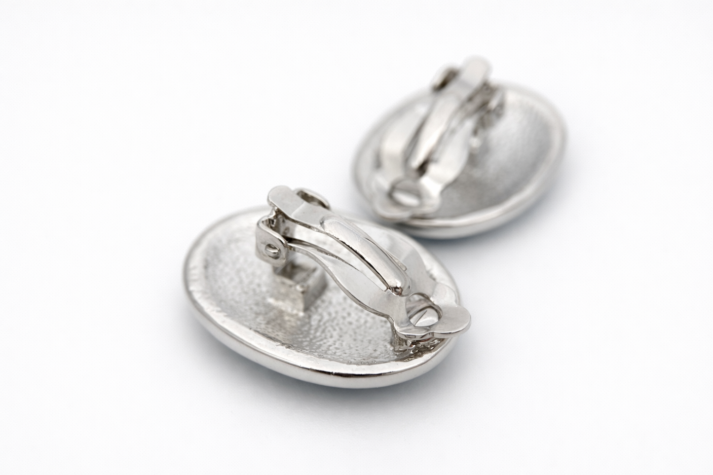 Vintažiniai auskarai klipsai