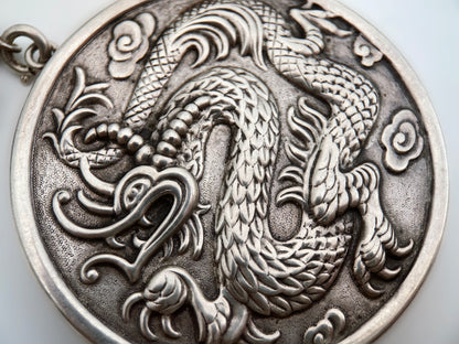 “Reed & Barton“ sidabro medalionas / veidrodėlis