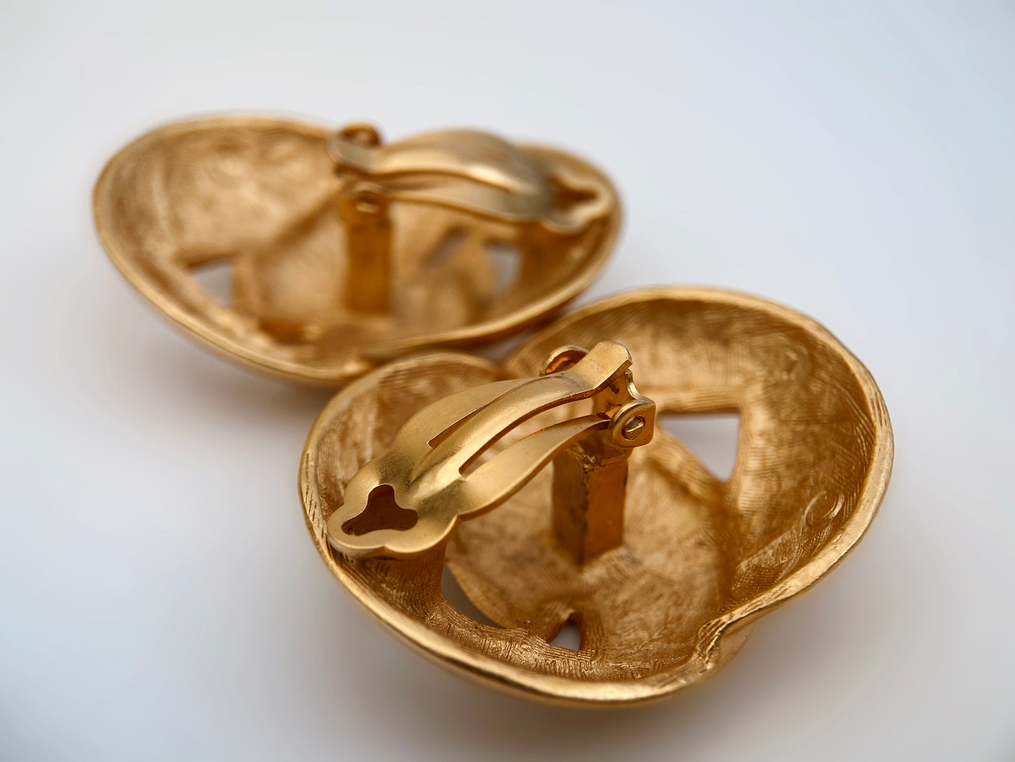 Vintažiniai auskarai klipsai