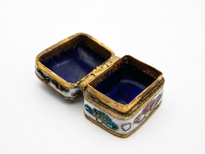 Miniatiūrinė vintažinė “cloisonné” emalio dėžutė