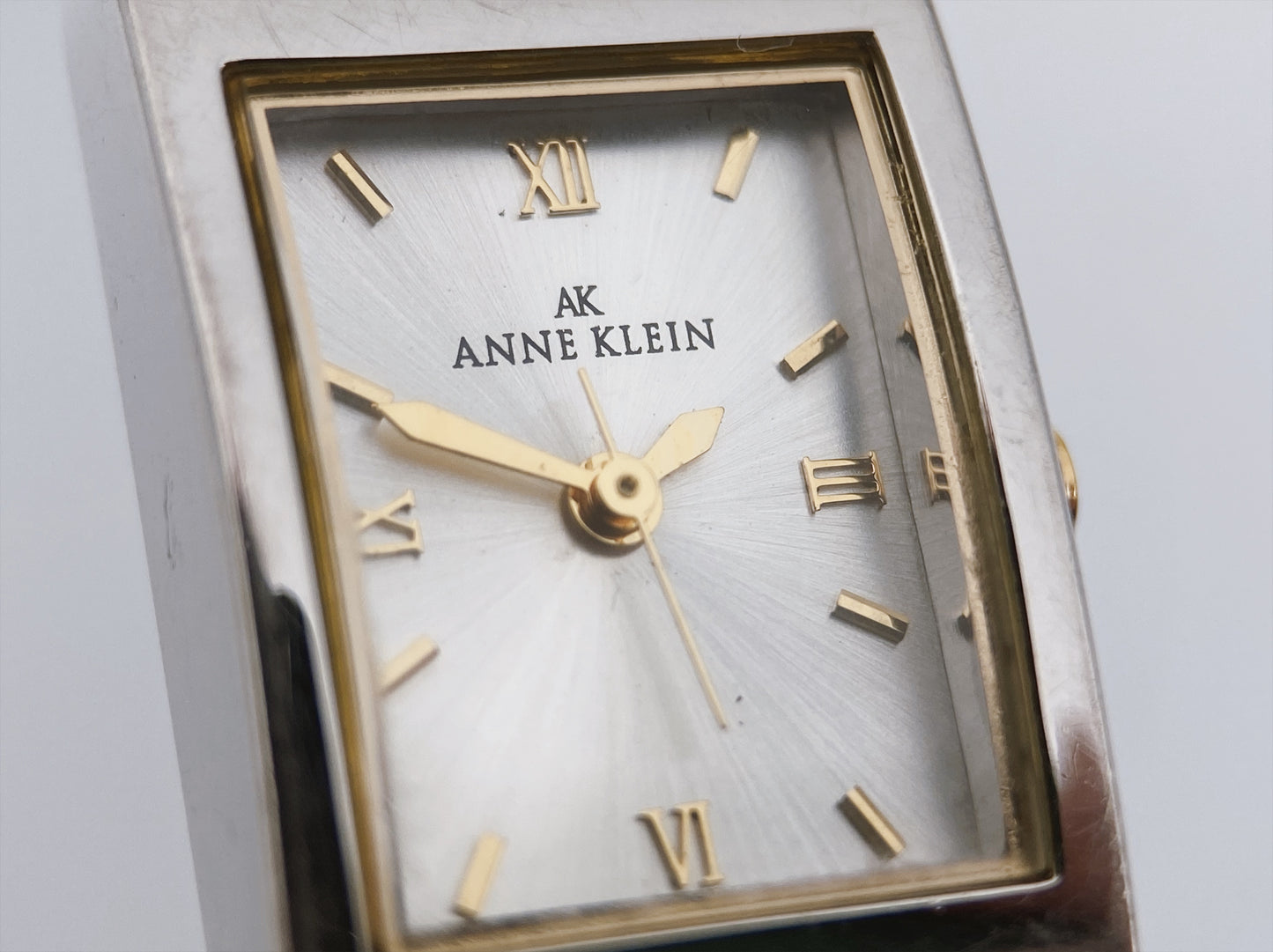 “Anne Klein” laikrodis