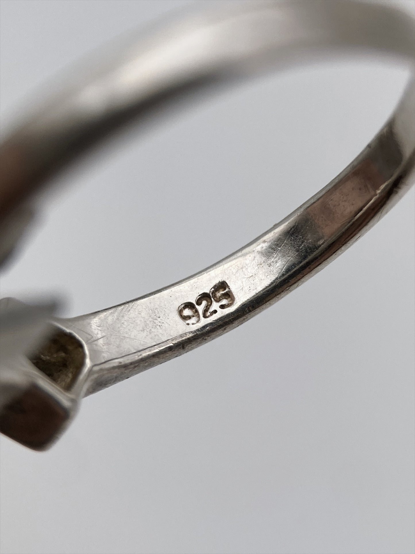 Sidabro žiedas su akvamarinu