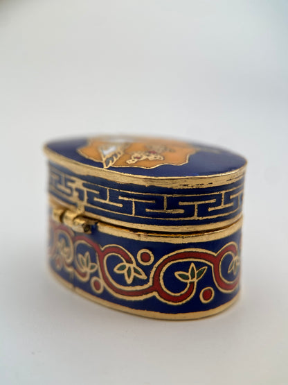 Miniatiūrinė vintažinė “cloisonné” emalio dėžutė