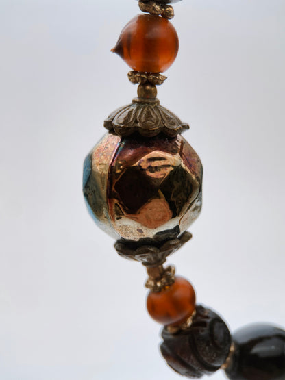 Vėrinys su stiklo karoliukais