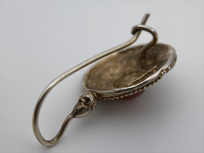 Sidabro auskarai su karneolio akmenukais