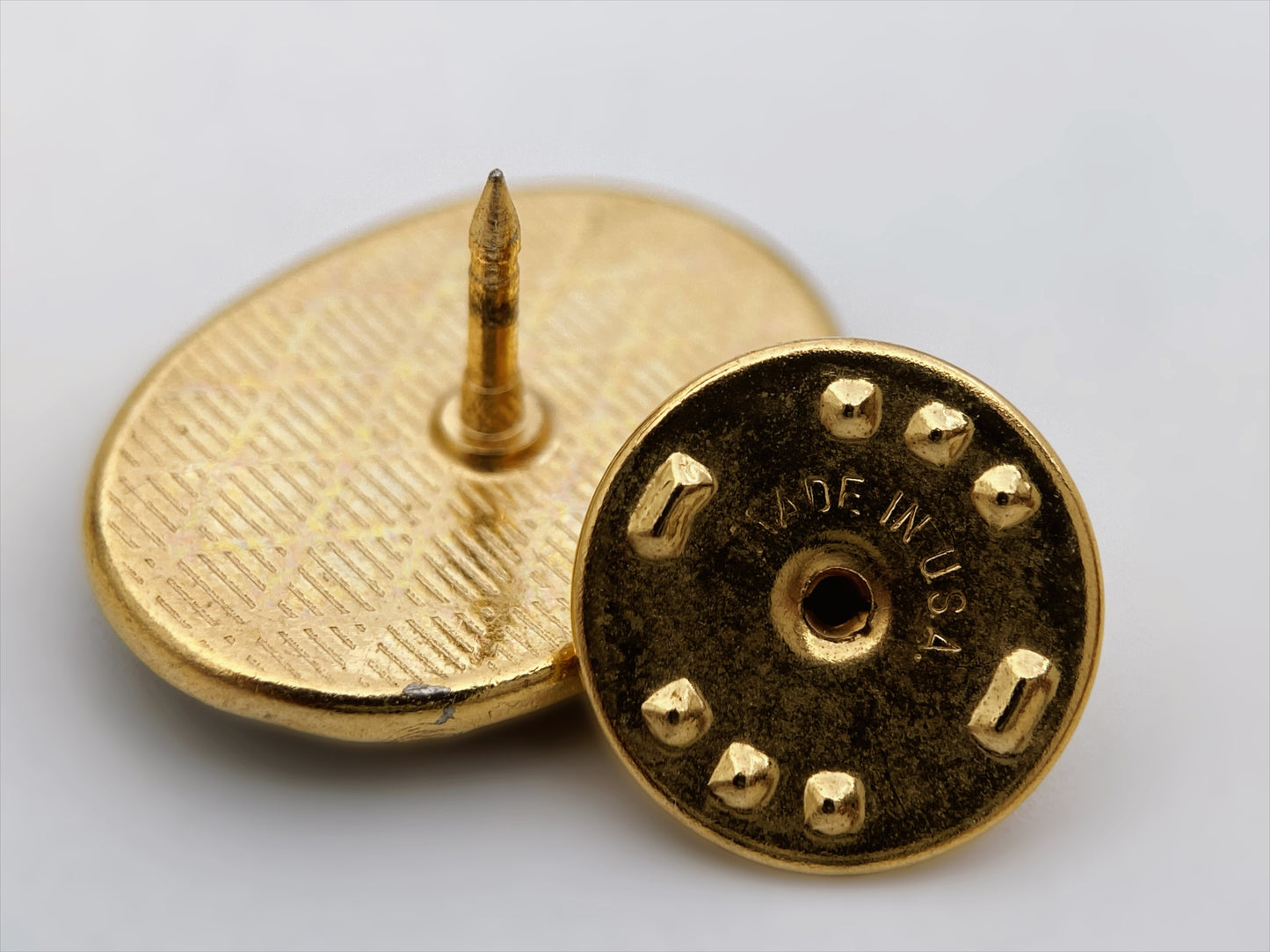 Vintažinė Damaskino sagė