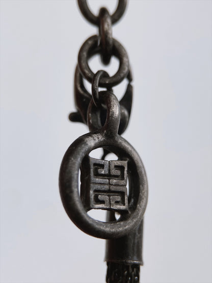 “Givenchy” vėrinys