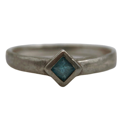 Sidabro žiedas su akvamarinu