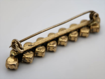 Sagė su stiklo kristalais