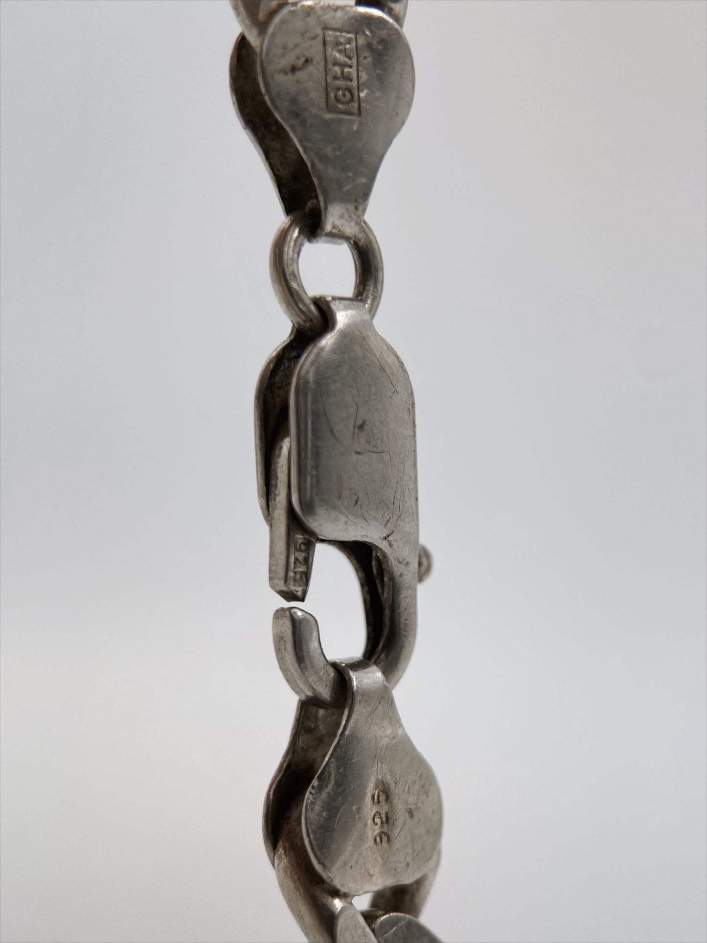 “Anderssons Gravyr & Guldsmedsverk” sidabro apyrankė