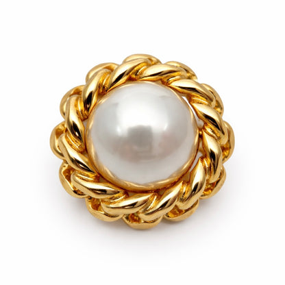 “Christian Dior” auskaras