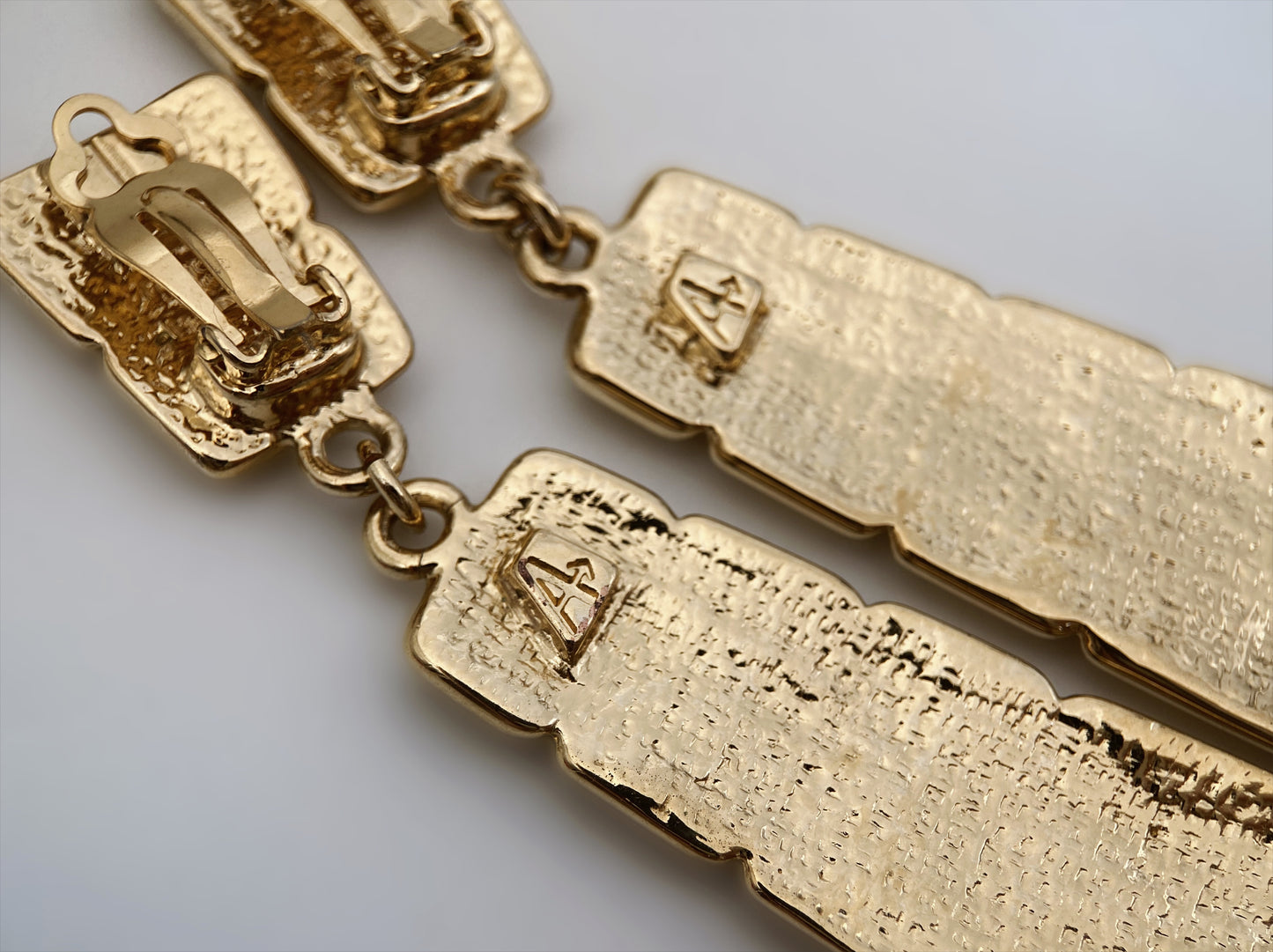 Vintažiniai auskarai klipsai