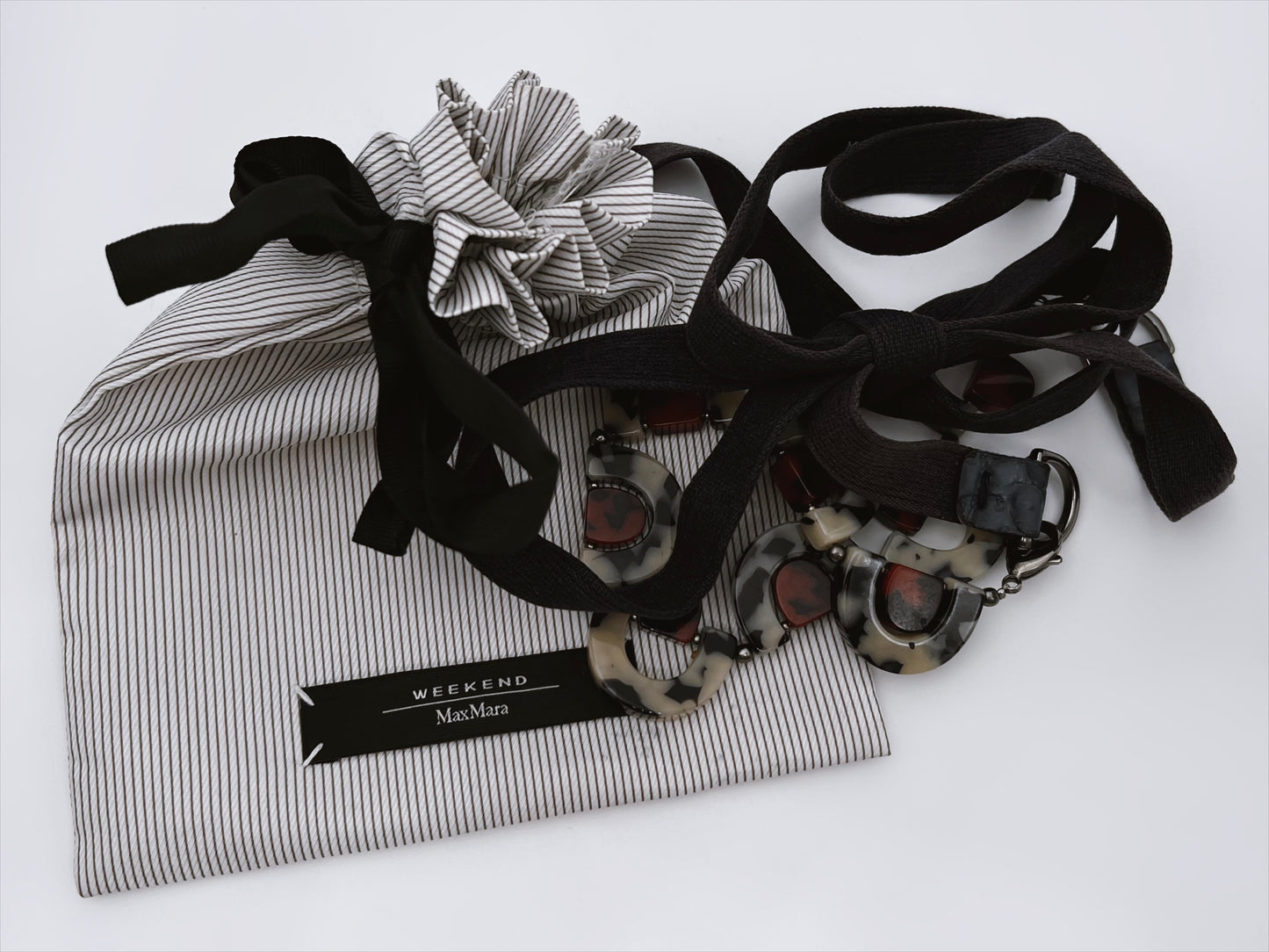 “Max Mara” vėrinys