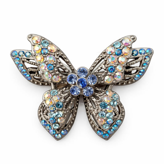 Vintažinė sagė su kristalais