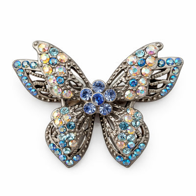 Vintažinė sagė su kristalais