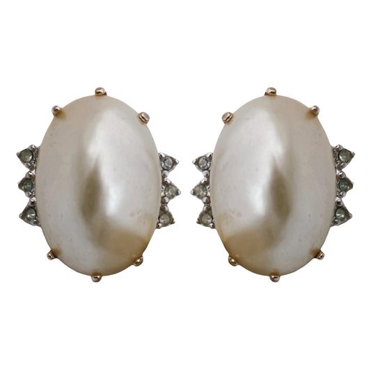 Pearl clip earrings