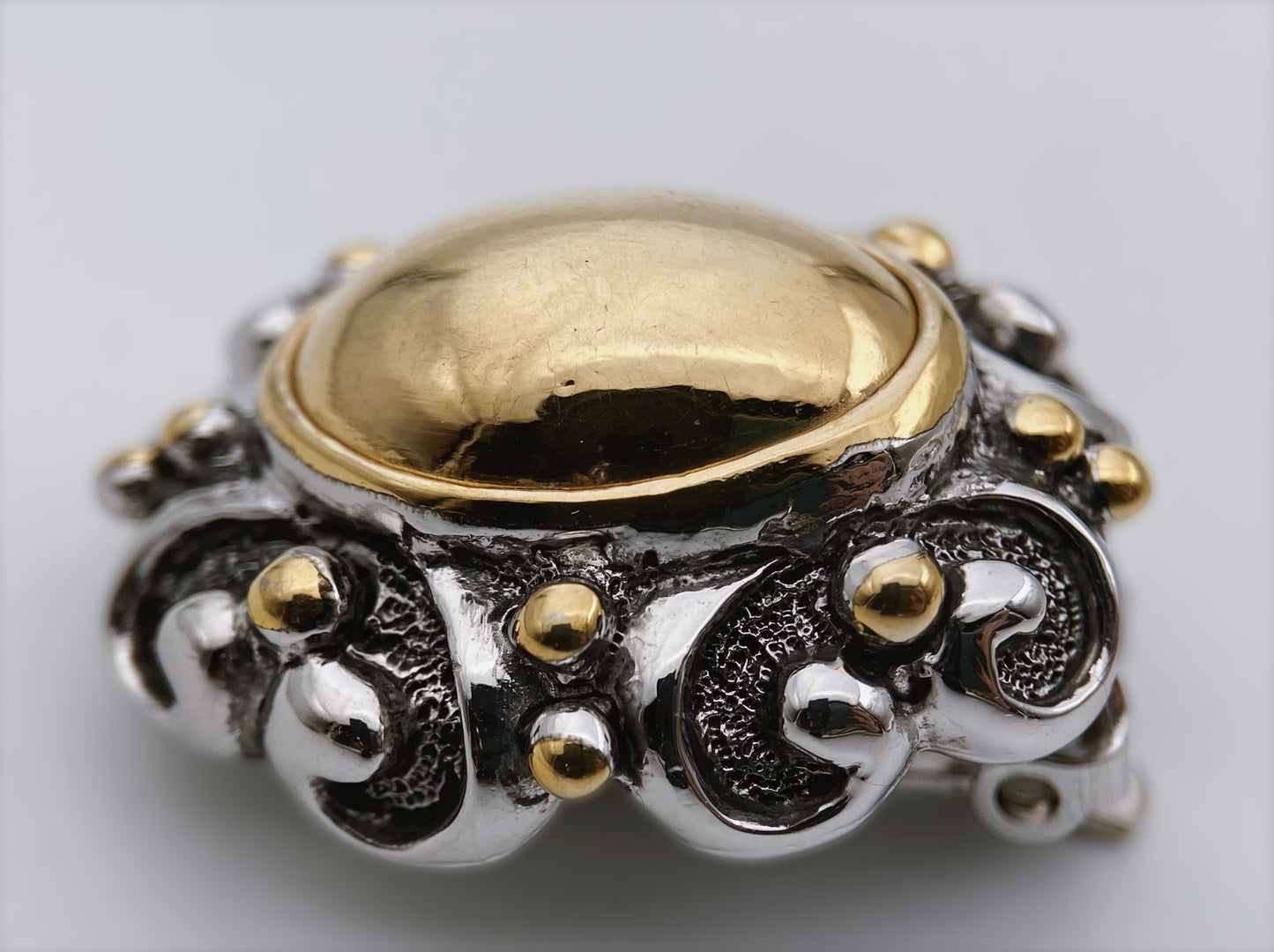 Vintažo auskarai klipsai