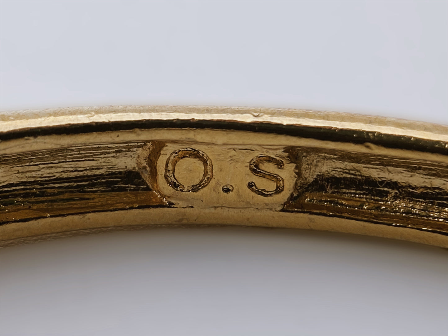 “OS” apyrankė