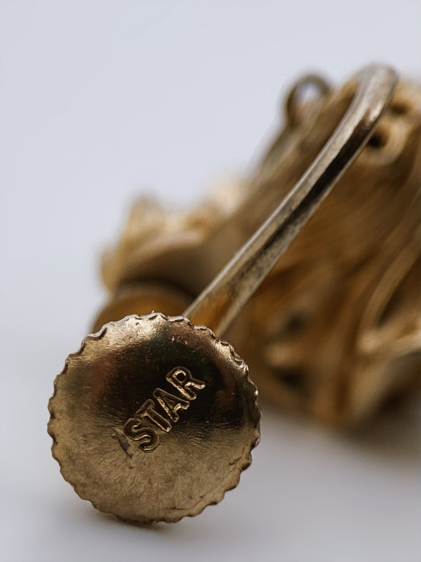 “Star” clip-on earrings