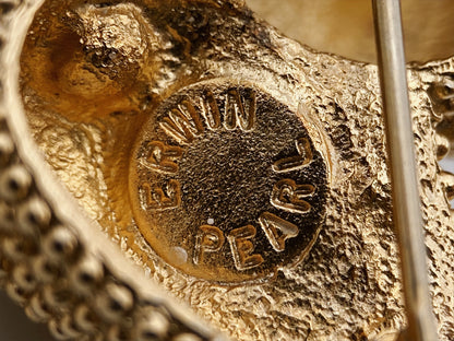 “Ervin Pearl” sagė