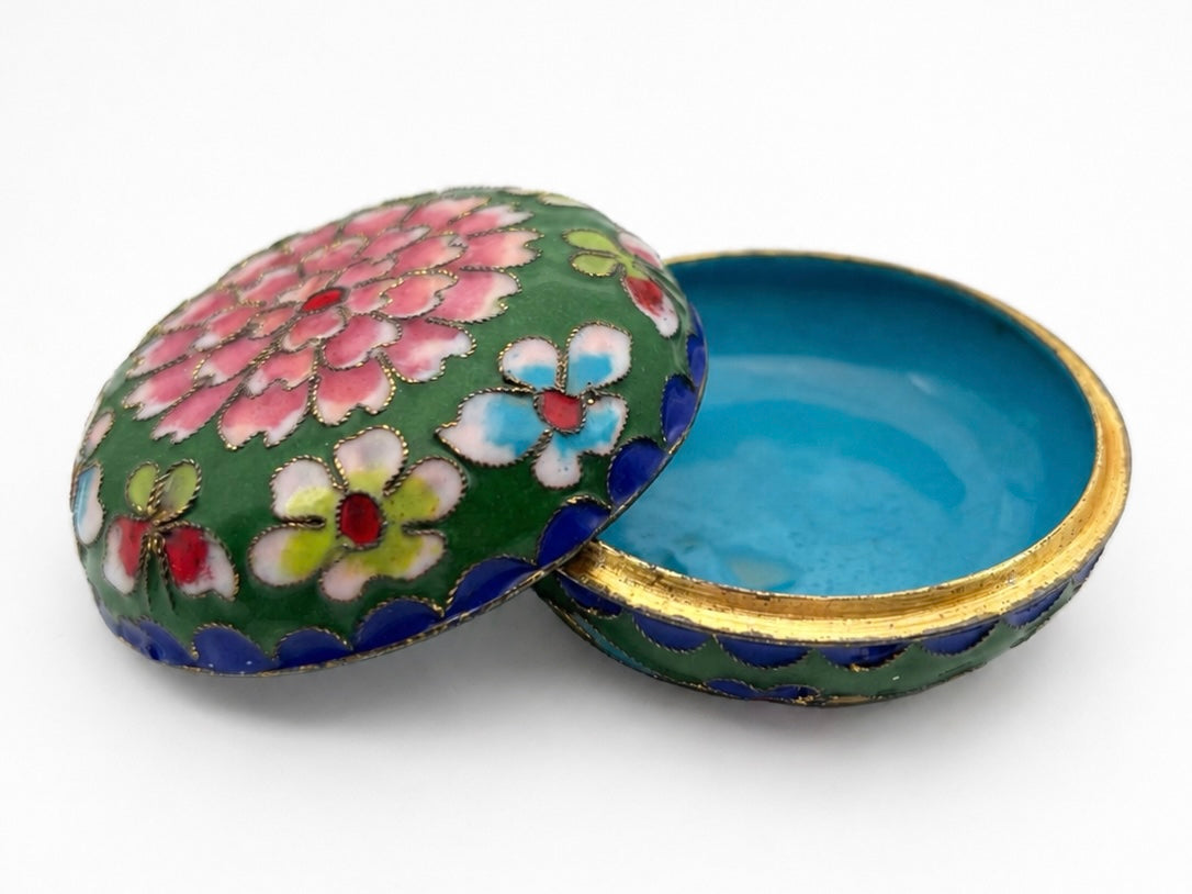Vintažinė “cloisonné” emalio dėžutė