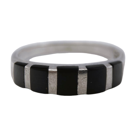 “Chapal” silver ring