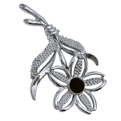 “Sarah Coventry” sagė